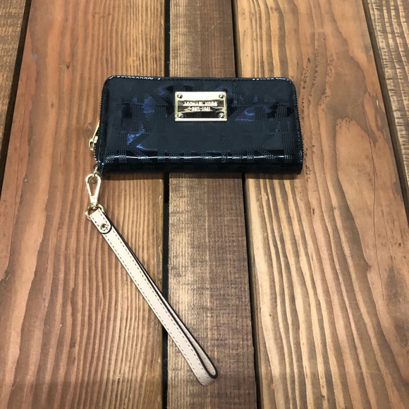 Michael Kors black wallet - Picture 2 of 11